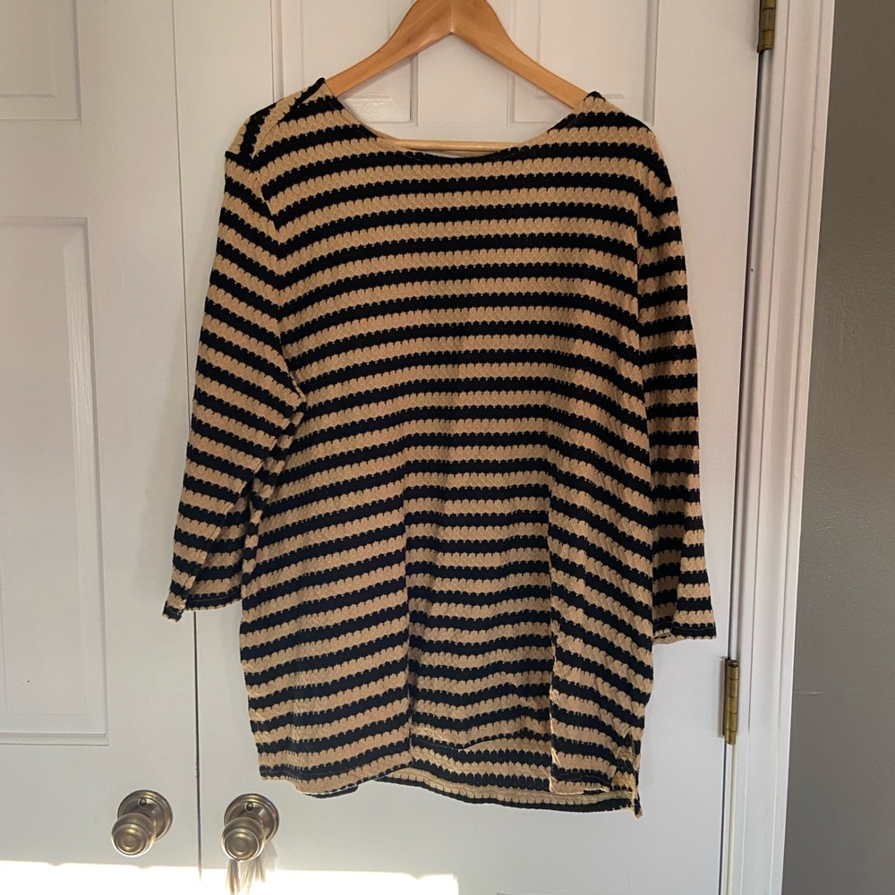 Isaac Mizrahi Live Textured Black & Brown Striped Knit Top